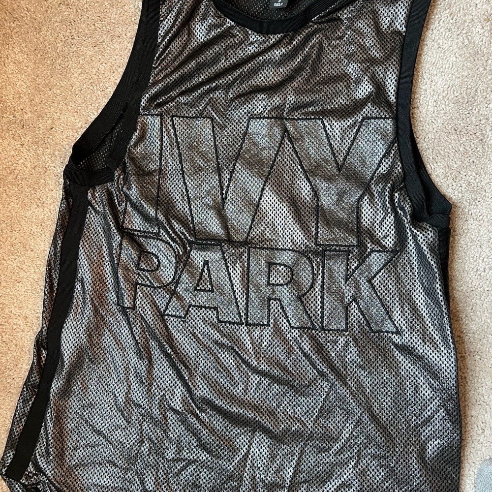 Ivy Park Top size Small